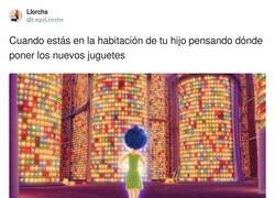 Enlace a Hay una cosa llamada Cáritas, por @LegoLlorchs