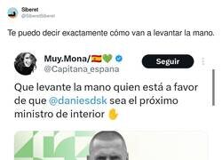 Enlace a La mano cara al sol, por @SiberetSiberet