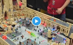 Enlace a La batalla de Hogwarts recreada por LEGO