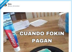 Enlace a Yo a final de mes, por @xexu_fernandez