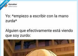 Enlace a ¿Tú qué crees? por @Memakker