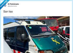 Enlace a Me explota la cabeza, por @policiometro
