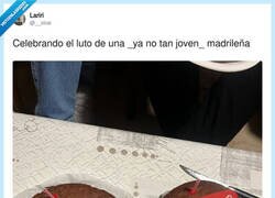 Enlace a Lo peor de crecer, por @__iriral