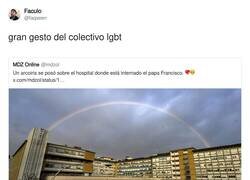 Enlace a Gran gesto del colectivo LGBTQ con el Papa, por @faqxeen
