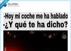 Enlace a Lo que habrá sufrido ese coche, por @ymuchosmemes