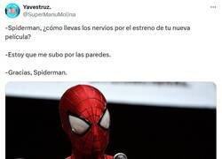 Enlace a El trepamuros por @supermanumolina