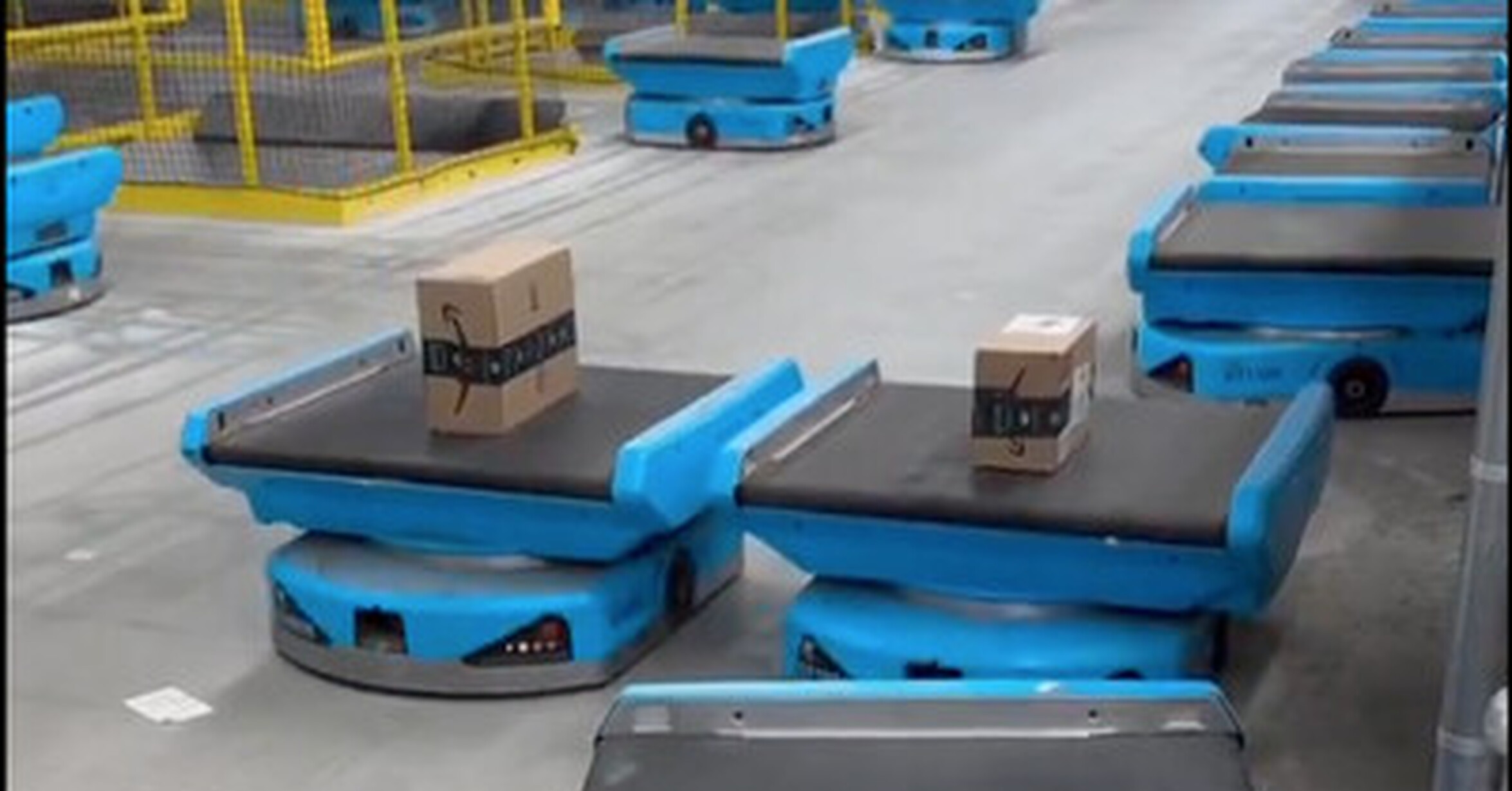 Mientras tanto, vaciles entre robots que organizan pedidos de Amazon