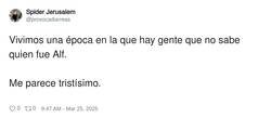 Enlace a El alienígena come-gatos, por @provocadiarreas