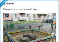 Enlace a Así están de fuertes, por @CarlWinslou