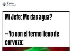 Enlace a Igual le viene bien, por @MemesSV7