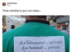 Enlace a Me lo voy a hacer en una camiseta, por @jebl_