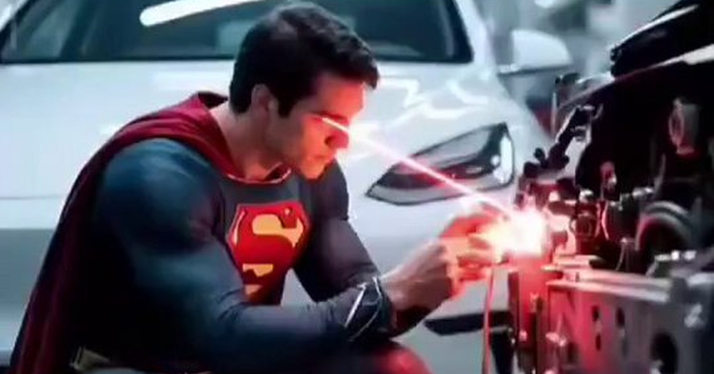 Los chinos siguen riéndose de los americanos, ahora con superhéroes haciendo trabajo de chinos