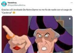 Enlace a De nadie de La Iglesia por @supermanumolina