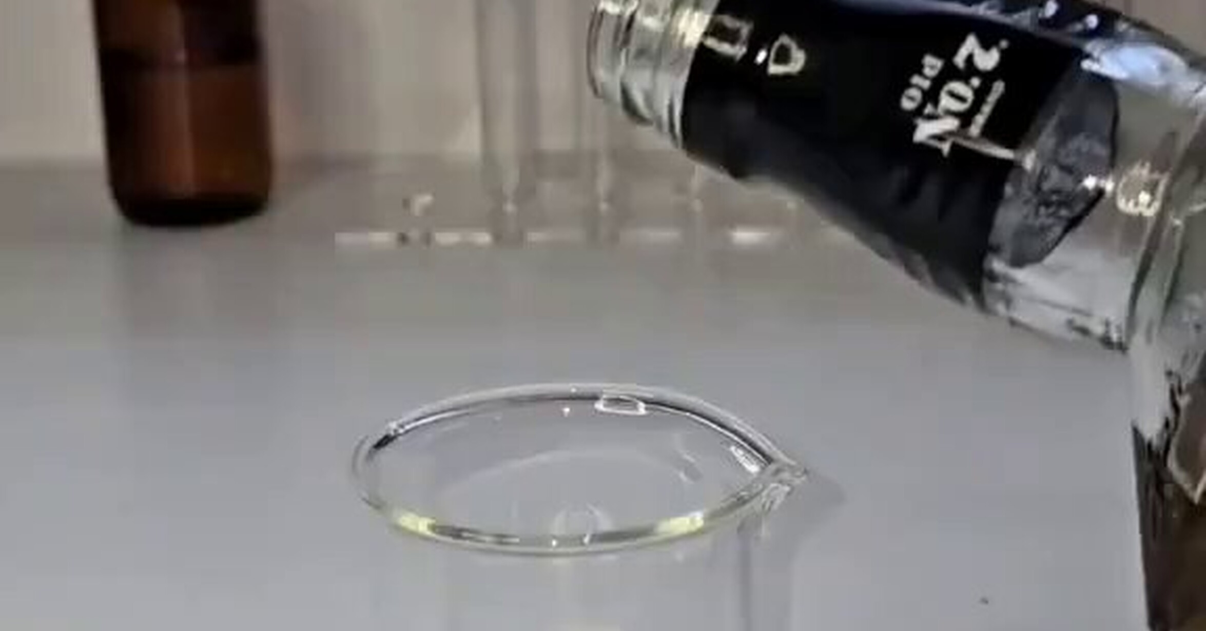 Se te quitarán las ganas de beber whisky cuando veas esto