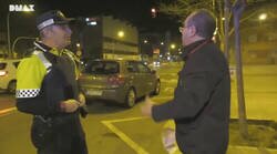 Enlace a El abuelo pillado con más alcohol de la cuenta y su nieto al lado full autista bailando con los cascos jsfdajfdajsdfasjdf