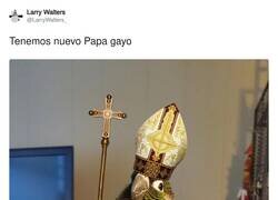 Enlace a Tenemos nuevo Papa gayo, por @LarryWalters_