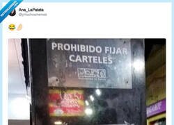Enlace a Toda la razón, por @ymuchosmemes