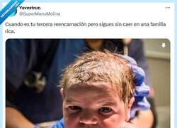 Enlace a Otros 80 años malos por @supermanumolina