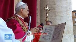 Enlace a El nuevo Papa León XIV lee la carta del Bar Casa Dios