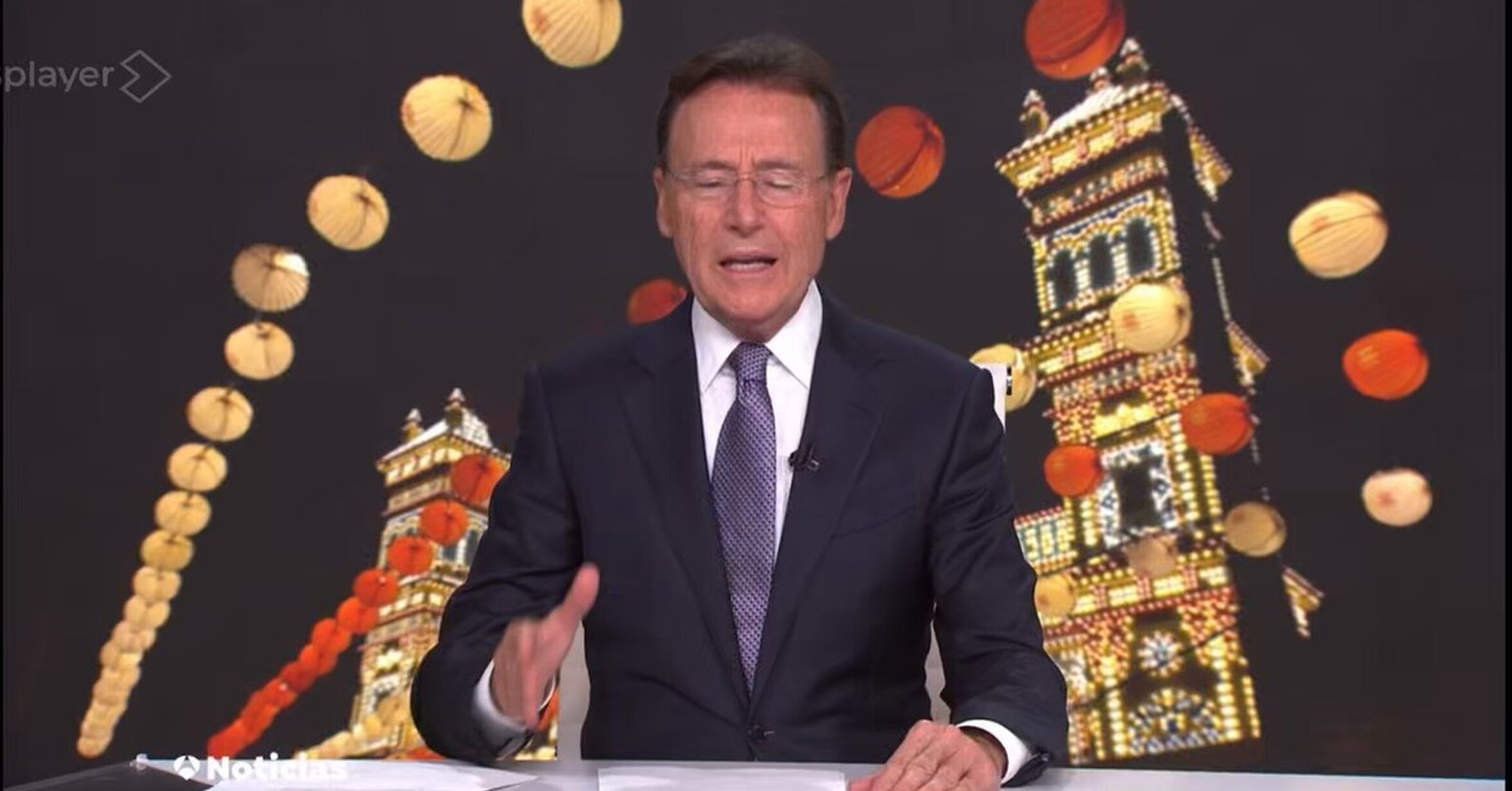 En Antena3 conectan en directo con la Feria de Sevilla y pasa lo de siempre
