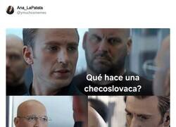 Enlace a La checoslovaca, por @ymuchosmemes