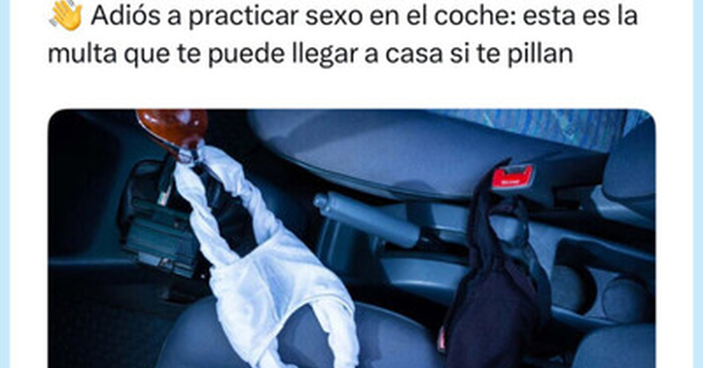 Dos noticias sobre cosas prohibidas de hacer en tu coche que no tienen sentido juntas