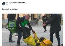 Enlace a Los glovers protagonizan el nuevo Mortal Kombat, por @SmgMazo