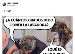 Enlace a ¿Por qué te casaste con él?, por @joanitoad