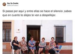 Enlace a Mucho ojo, por @BarDePueblo1