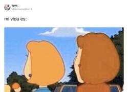 Enlace a Así estoy de cucu de la cabeza, por @tomiezequiel15