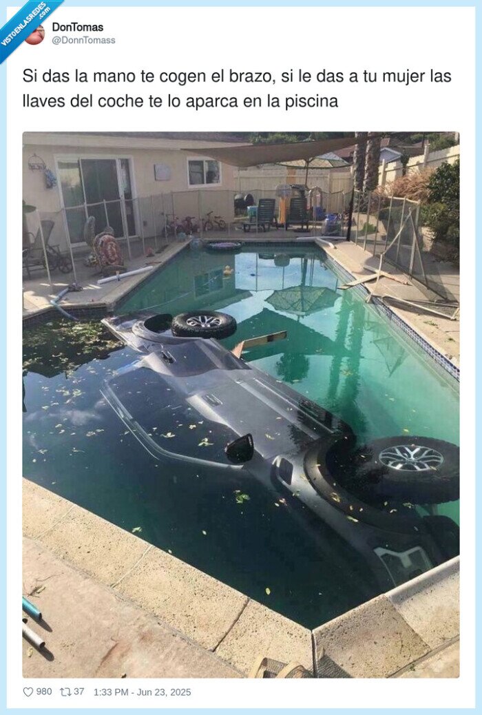 piscina,brazo,llaves,aparcar,mujer