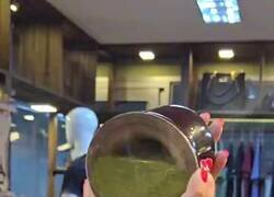 Enlace a No puedo con los argentinos y el mate, por @LordMurielo