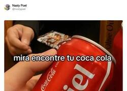Enlace a Todos tenemos una CocaCola dedicada a nosotros