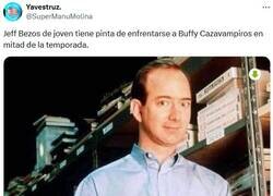 Enlace a Chupa la sangre de sus trabajadores por @supermanumolina