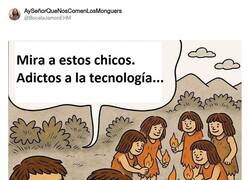 Enlace a Siempre ha pasado lo mismo, por @BocataJamonEHM