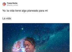 Enlace a No te creas tan importante, por @barbie_context