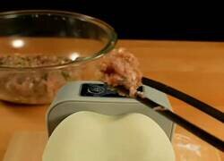 Enlace a Qué fracaso de trasto, por @anadeaustria_