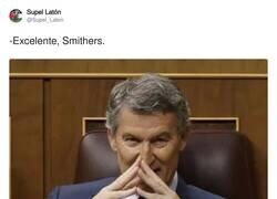 Enlace a ¡Es él!, por @Supel_Laton