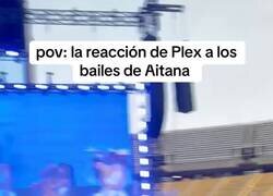 Enlace a PLEX tiene masculinidad muy frágil y no puede ver a su novia haciendo la suelta en el escenario