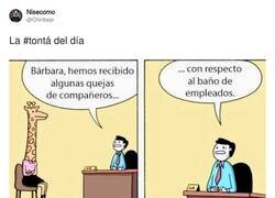 Enlace a Cosas de ser una jirafa, por @Chiribeje