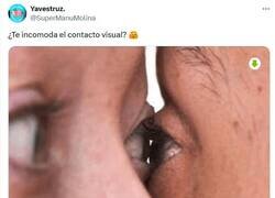 Enlace a No me mires a los ojos por @supermanumolina