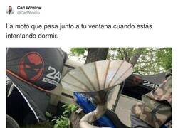 Enlace a Siempre a la hora de mi siesta, por @CarlWinslou