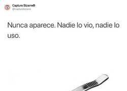 Enlace a ¿Alguien usa esta mie*da? por @capturebizarre
