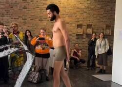 Enlace a Si esto es arte, yo voy a pasar a la historia con mis movidas