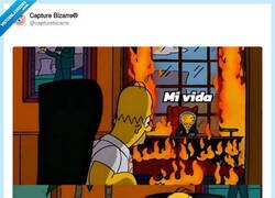 Enlace a Créeme, te levantas peor de la siesta, por @capturebizarre