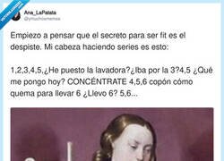 Enlace a Demasiadas mie*das en la cabeza, por @ymuchosmemes