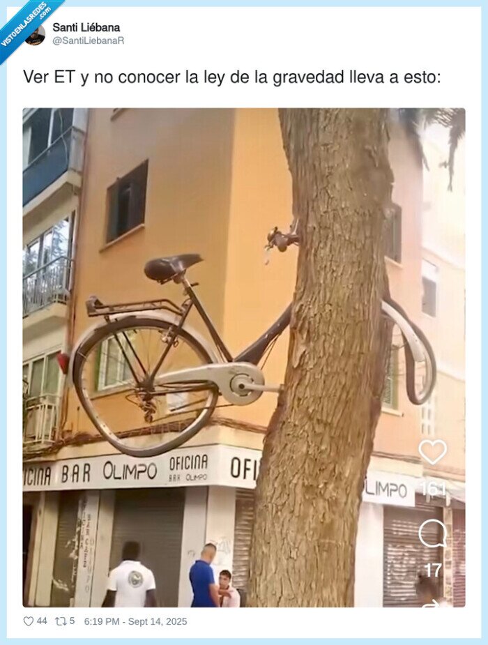 bicicleta,arbol,ET