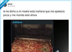 Enlace a Madre no hay más que una, y pizza también, por @_alexxiiis