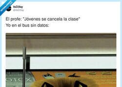 Enlace a La sorpresa te la pegarás al llegar a la uni, por @itsD3lay