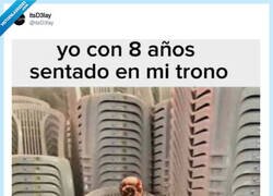 Enlace a Las tronas cuando te llevaban a un bar tus padres, por @itsD3lay